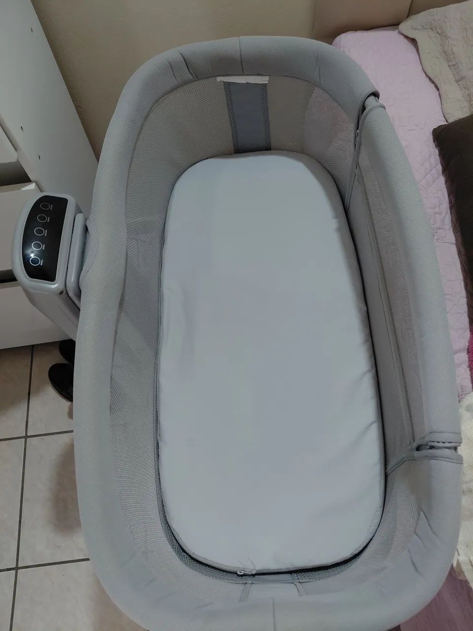 Berço Portátil Acoplado 3 Em 1 + Balanço Automático  - Foto 2