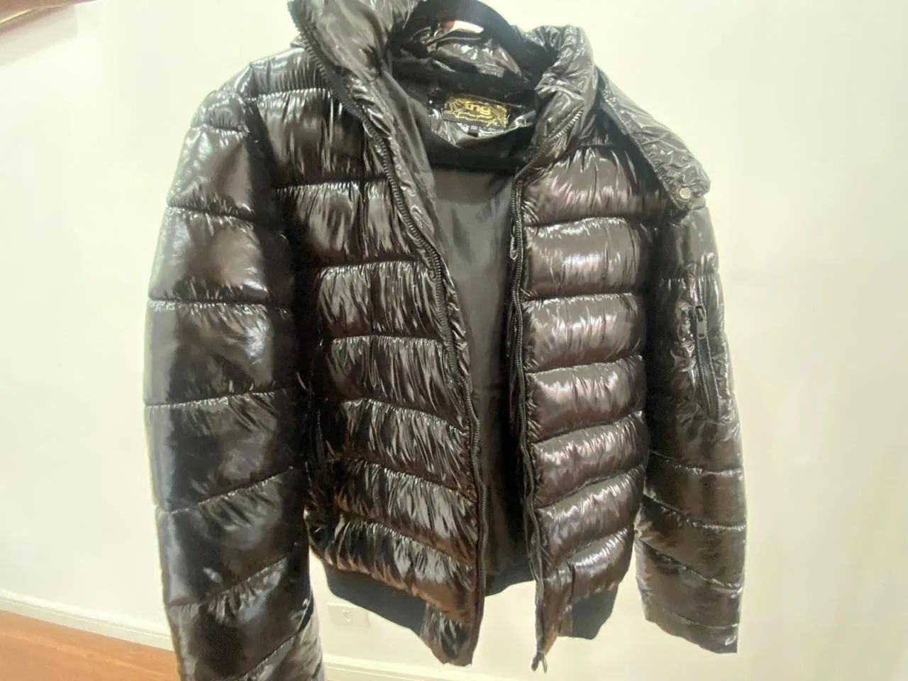 Jaqueta Puffer Preta TNG