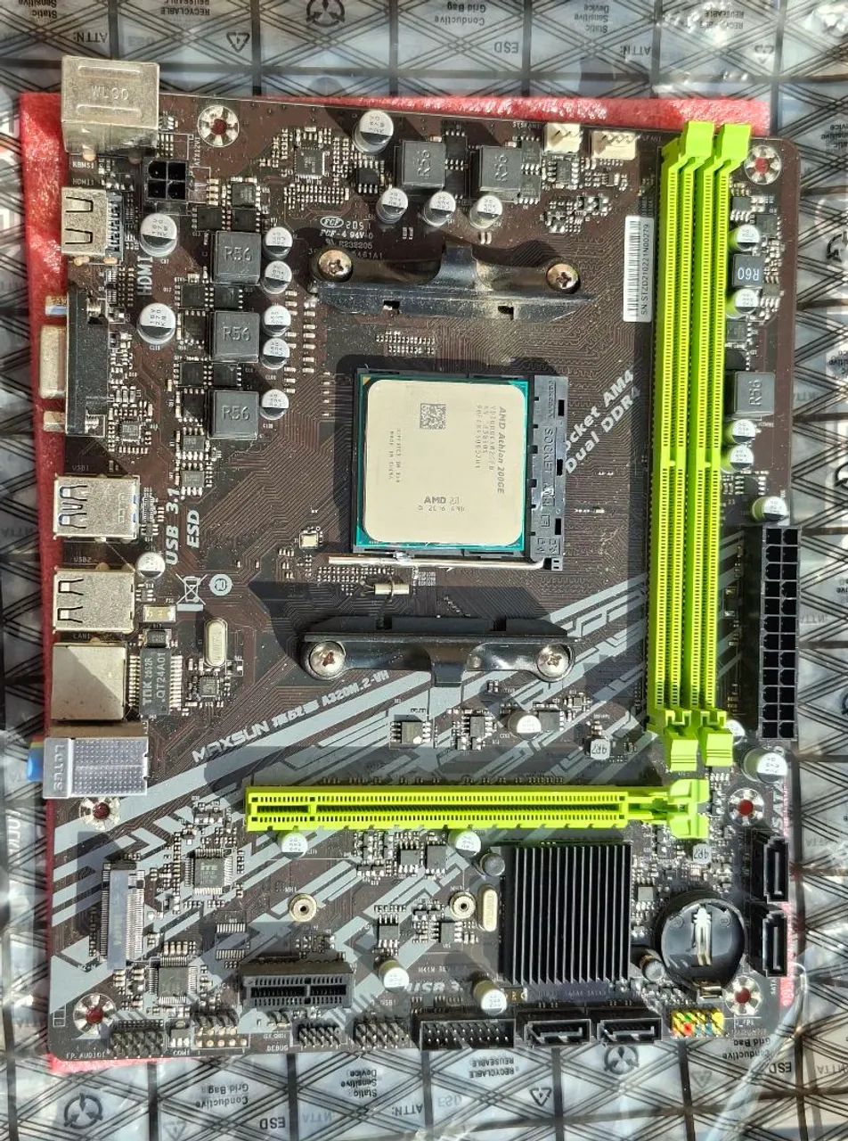 Kit Placa Mãe DDR4 AM4 