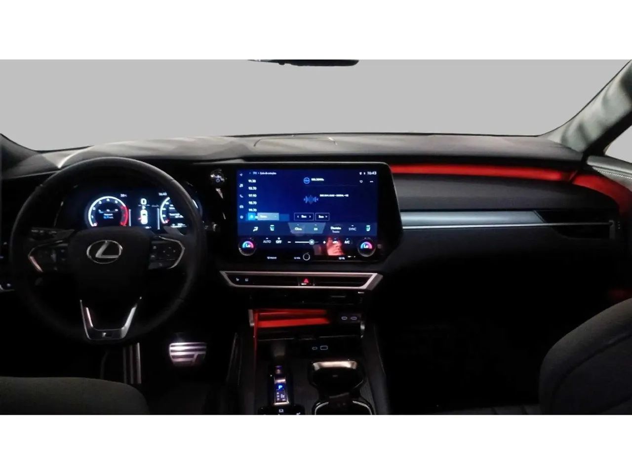 Lexus RX-500h F-sport 2.4 16V Aut. (híbrido), foto 17 de 20