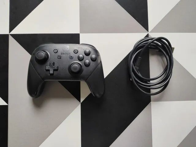 Pro controller nintendo switch com cabo faço envio