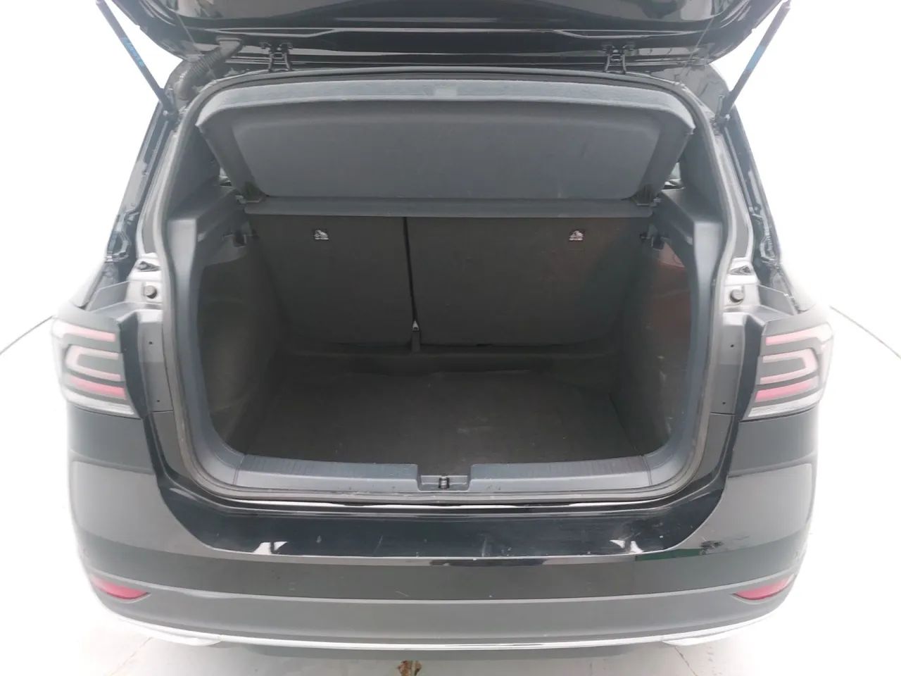Volkswagen T-Cross Highline 1.4 TSI Flex 16V 5P AUT, foto 9 de 18