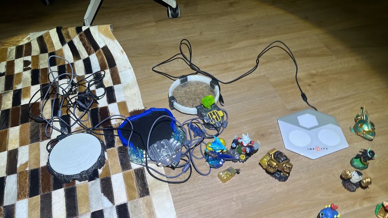 SkyLanders + Infinity