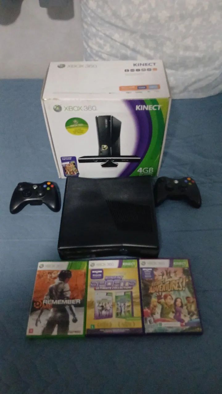 Xbox 360 com caixa