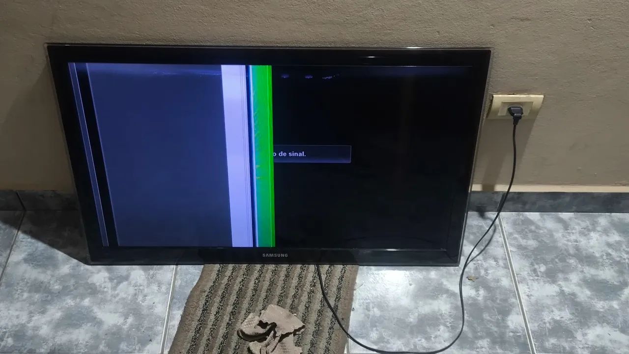 TV LED Full HD de 40 polegadas.