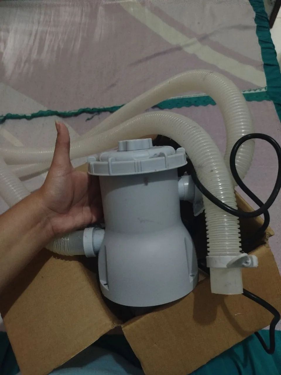 Vendo piscina bestway 6473 litros - Foto 4