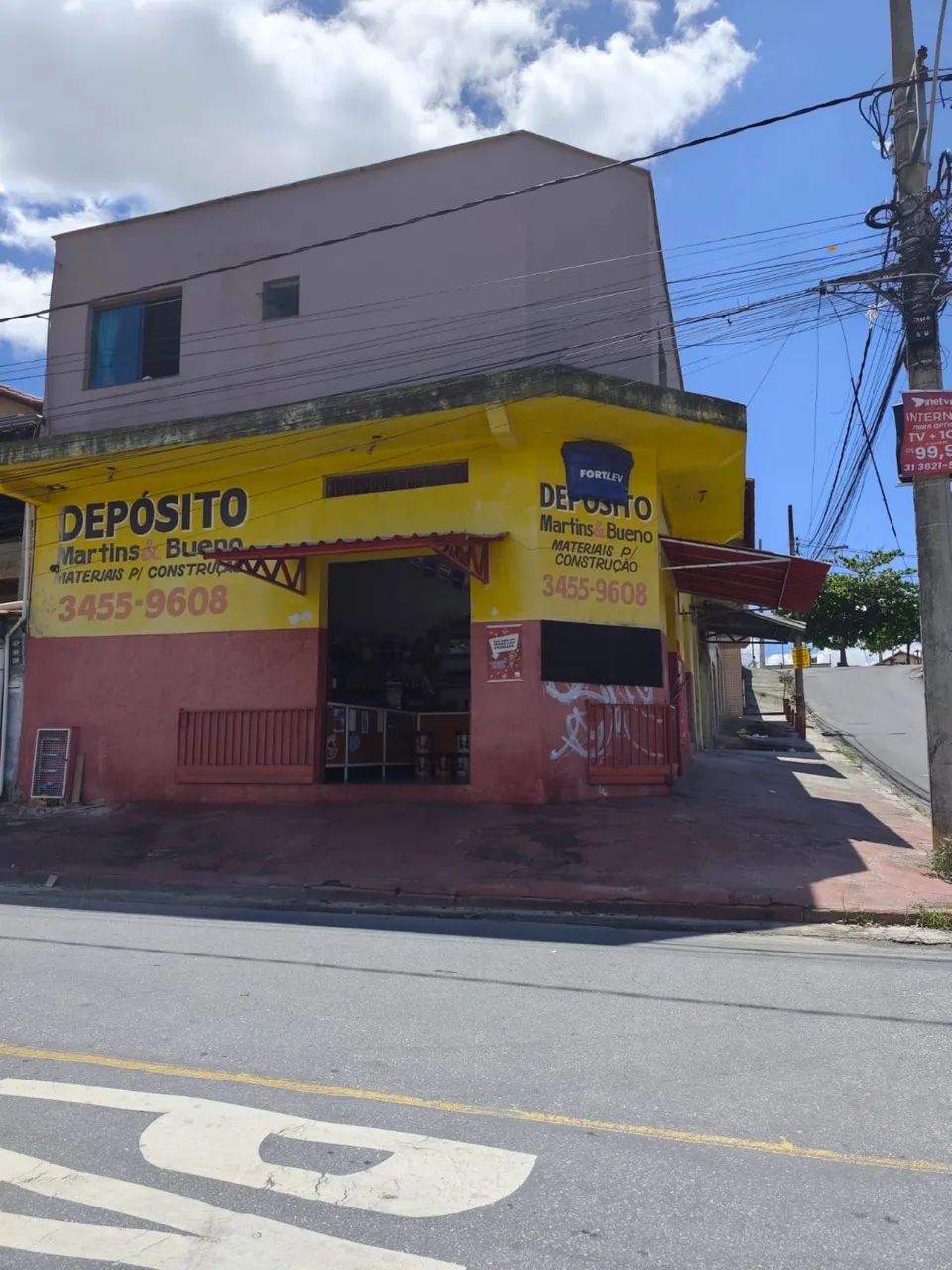 Passo ponto de deposito de material para construção 