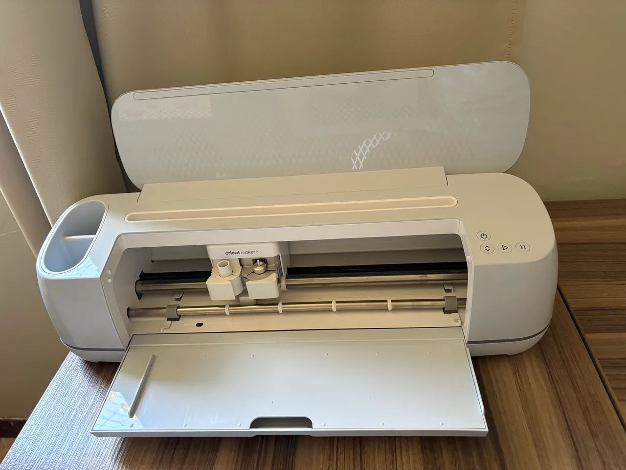 Plotter de Corte Cricut Maker 3 pouco uso + Corte em Vinil, Papel e Tecido  - Foto 2