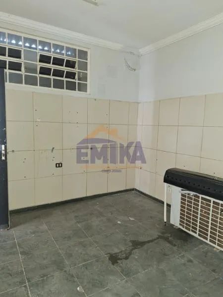 Comercial/Industrial com 2 sala(s) no bairro Quilombo em Cuiabá - MT - Foto 4