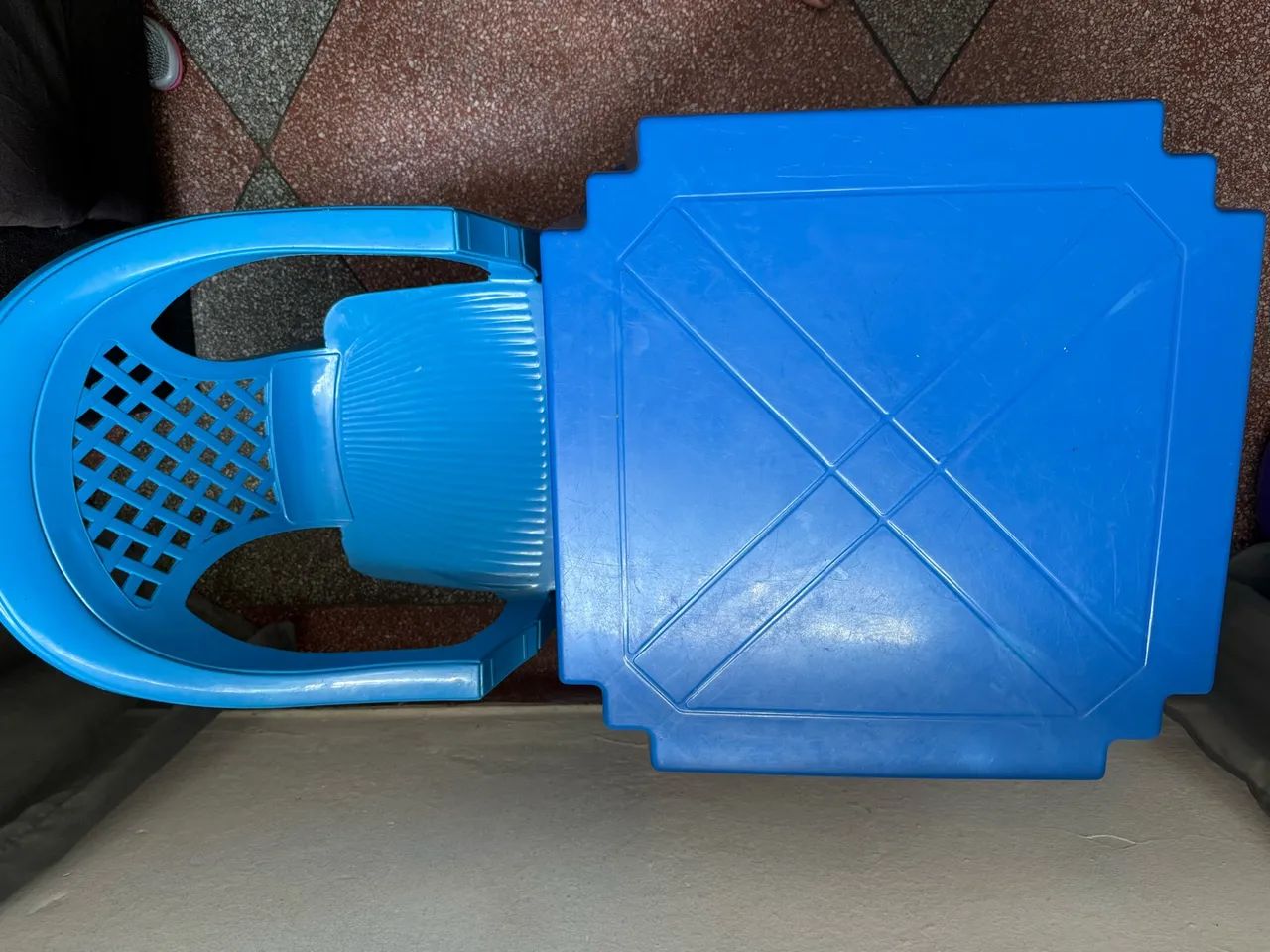 Mesa e cadeira infantil 