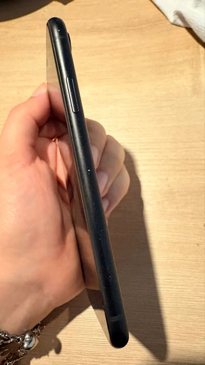 IPhone XR Preto 128gb - Foto 3