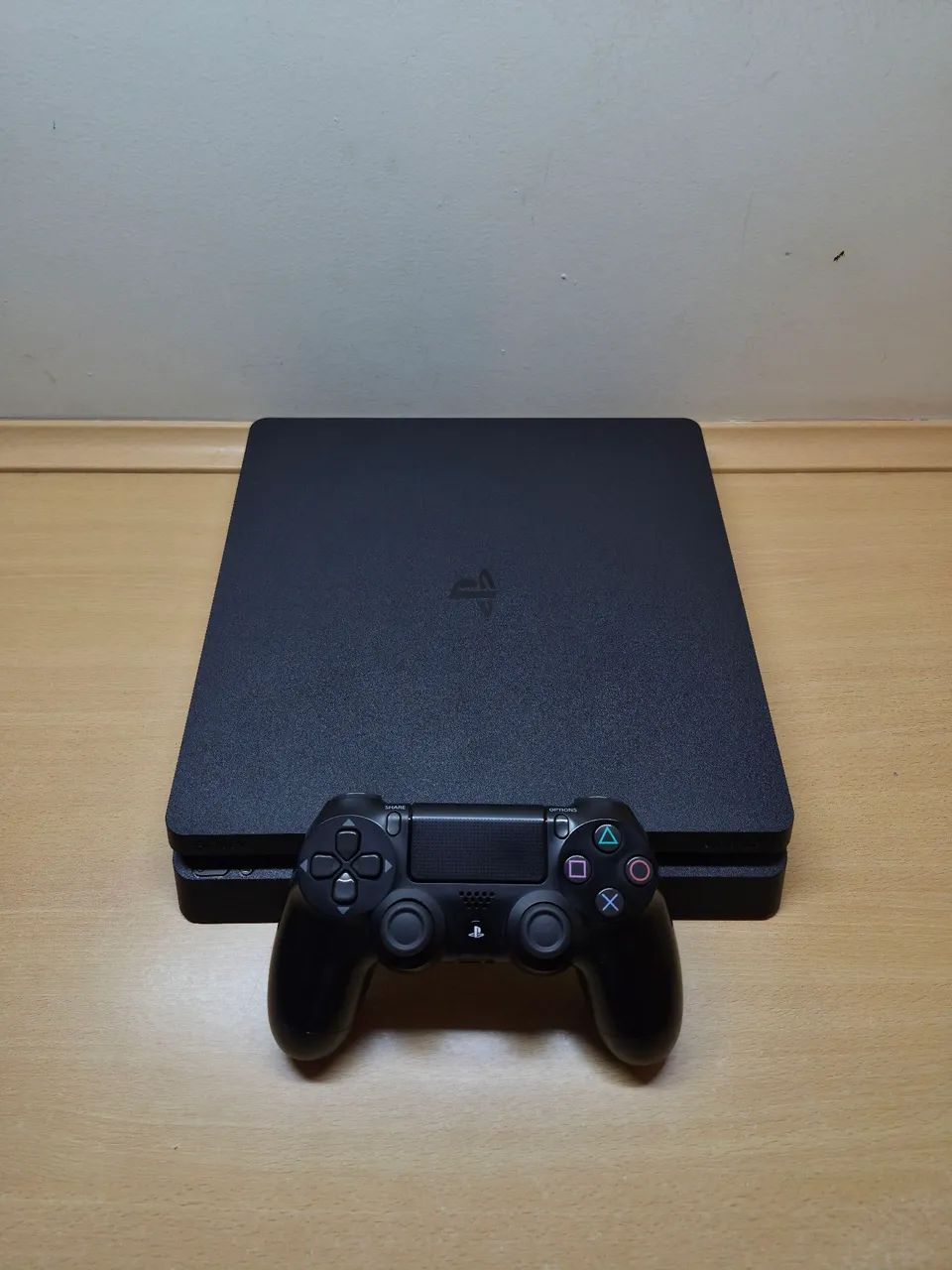PS4 SLIM 1 TB - Foto 4
