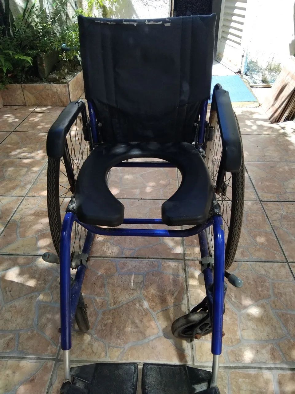 CADEIRA DE RODAS PARA BANHO  - Foto 3