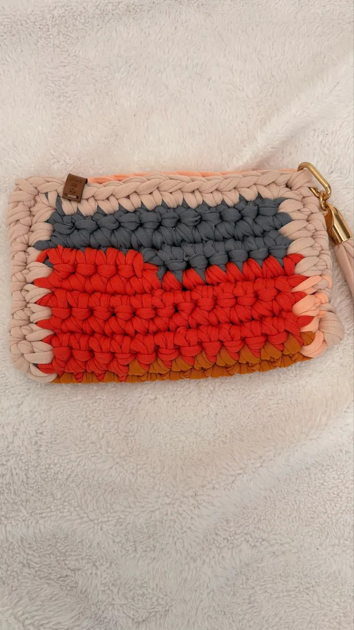 Bolsa de crochê fio de malha  - Foto 2