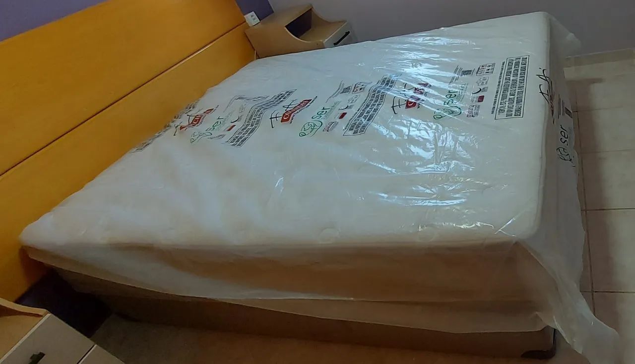 Colchão Queen F.A. Colchões - Dupla Face com Pillow Top - Impecável - Foto 3