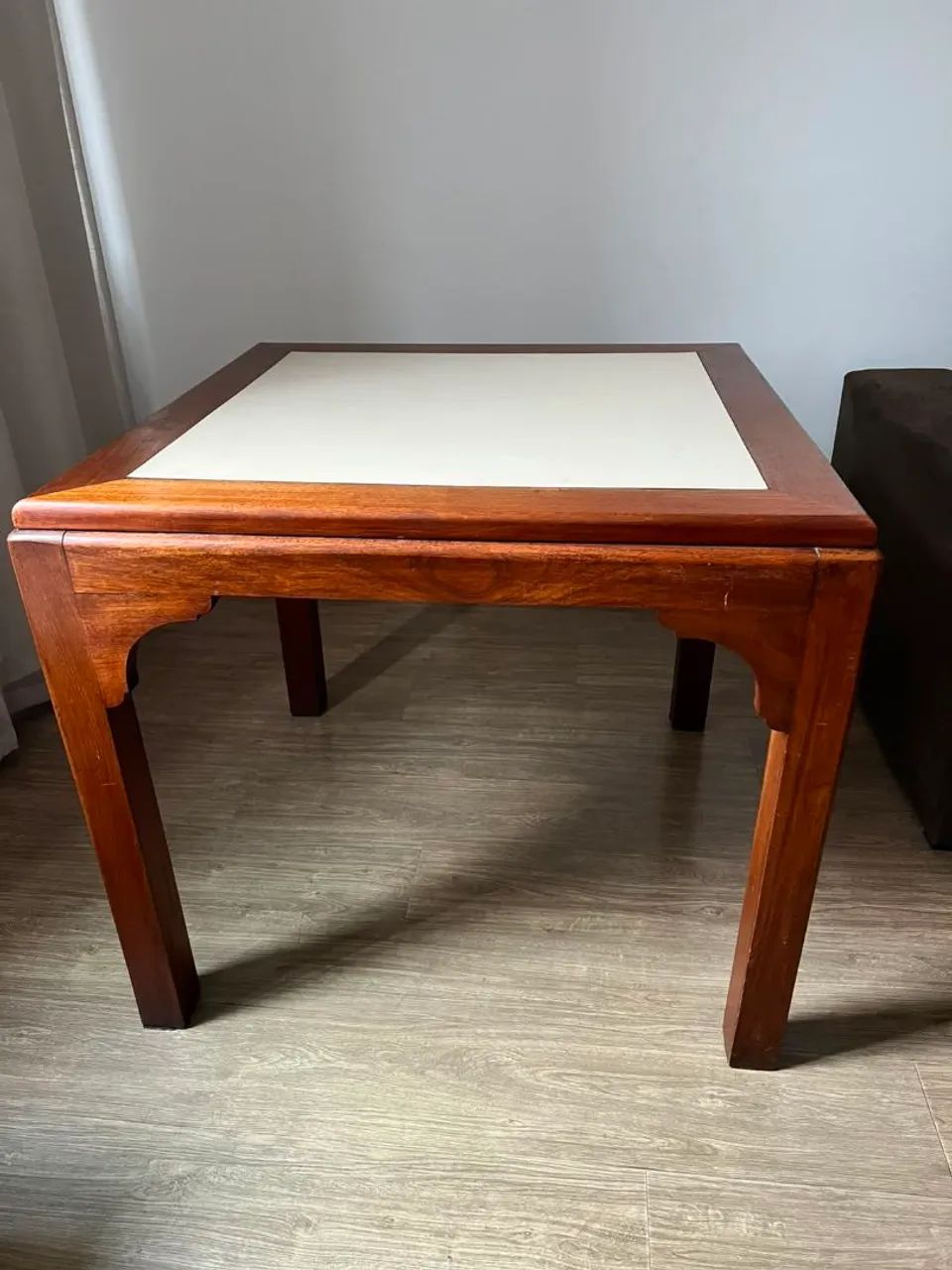 Vendo mesa em madeira maciça  - Foto 2