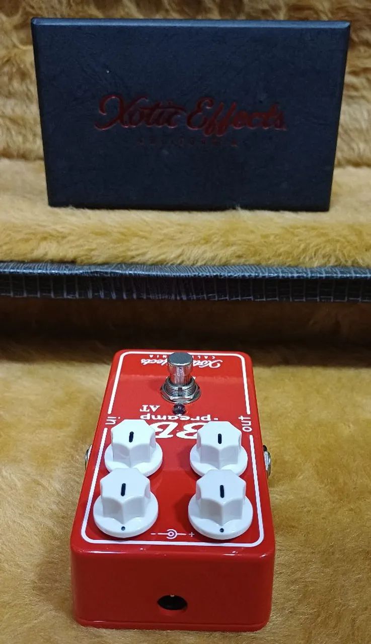 Pedal Xotic BB Preamp AT - Andy Timmons Edição Limitada