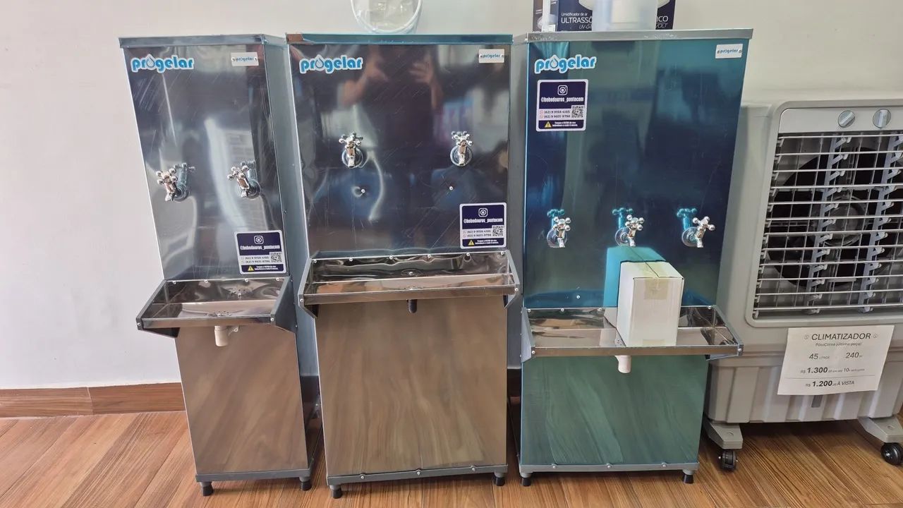 Bebedouro Industrial - 25 a 200 Litros Inox e Preto de Coluna 