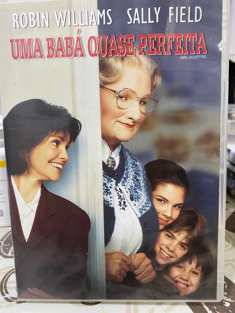 Uma Babá Quase Perfeita DVD original 