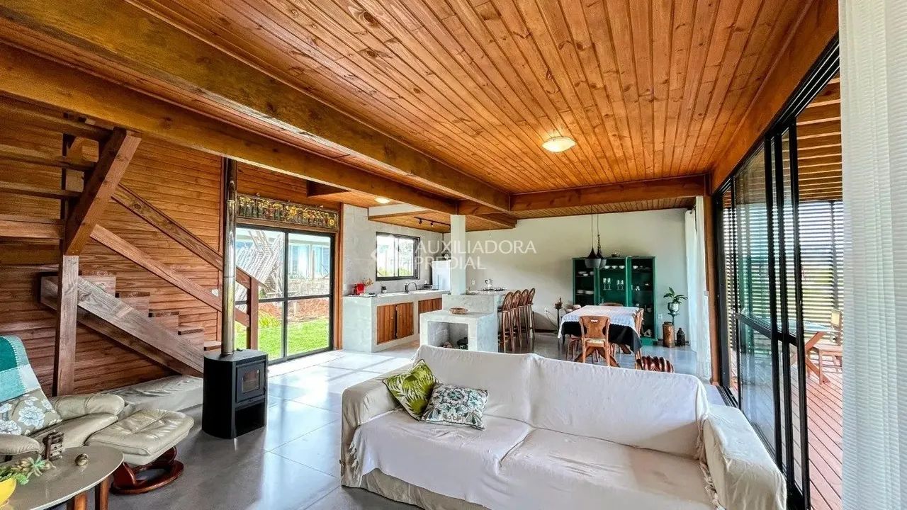 Casa para Locação na Gamboa - Refúgio a 200m do Mar