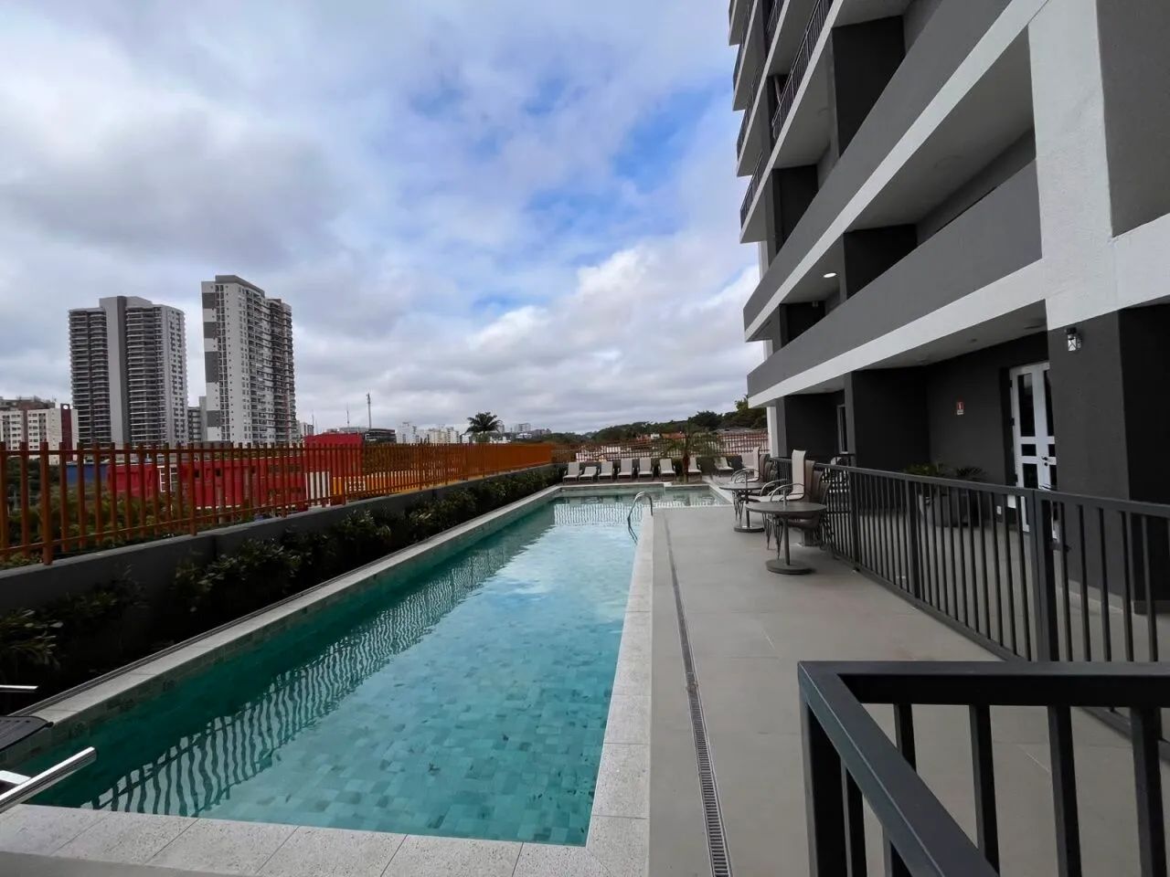 APARTAMENTO 2 QUARTOS COM VARANDA SHOP. BUTANTÃ FL14
