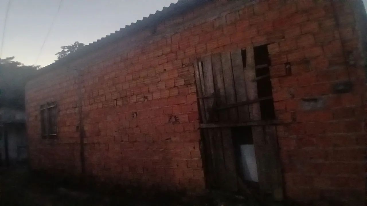 Casa, na rua do Ranário 