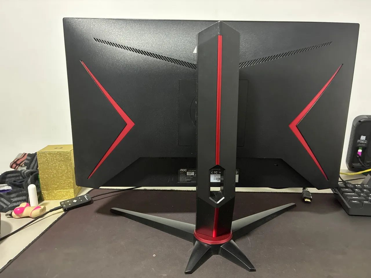MONITOR AOC HERO 144hz 1ms 24? - Foto 3