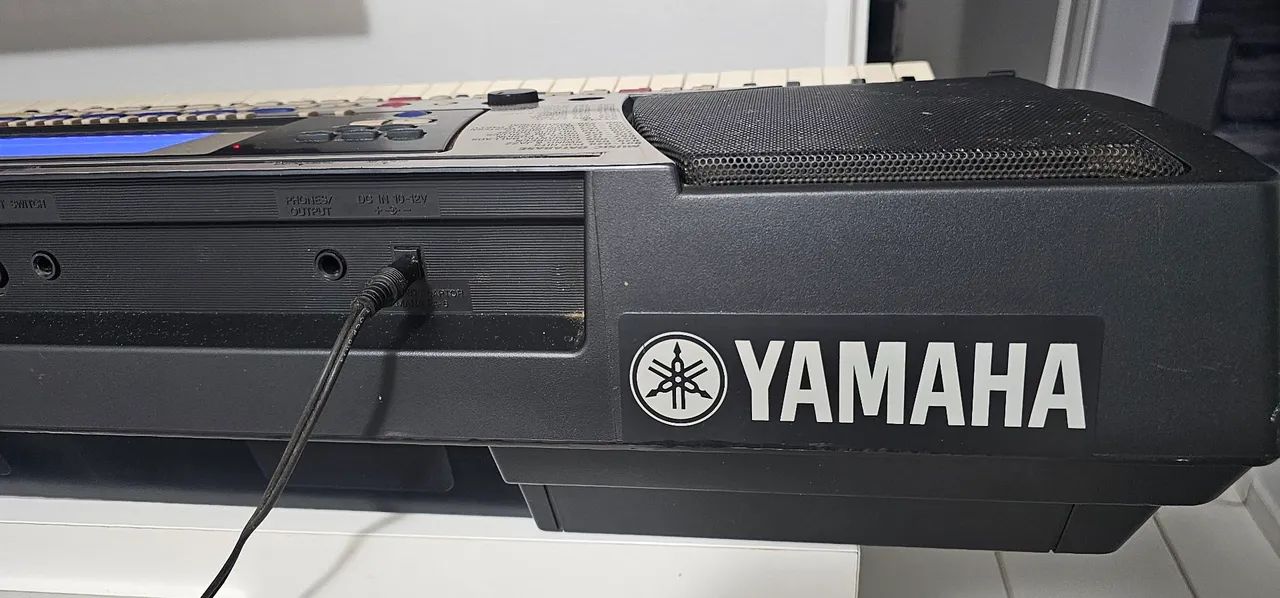 Teclado Yamaha PSR550 - Aceito troca  - Foto 5