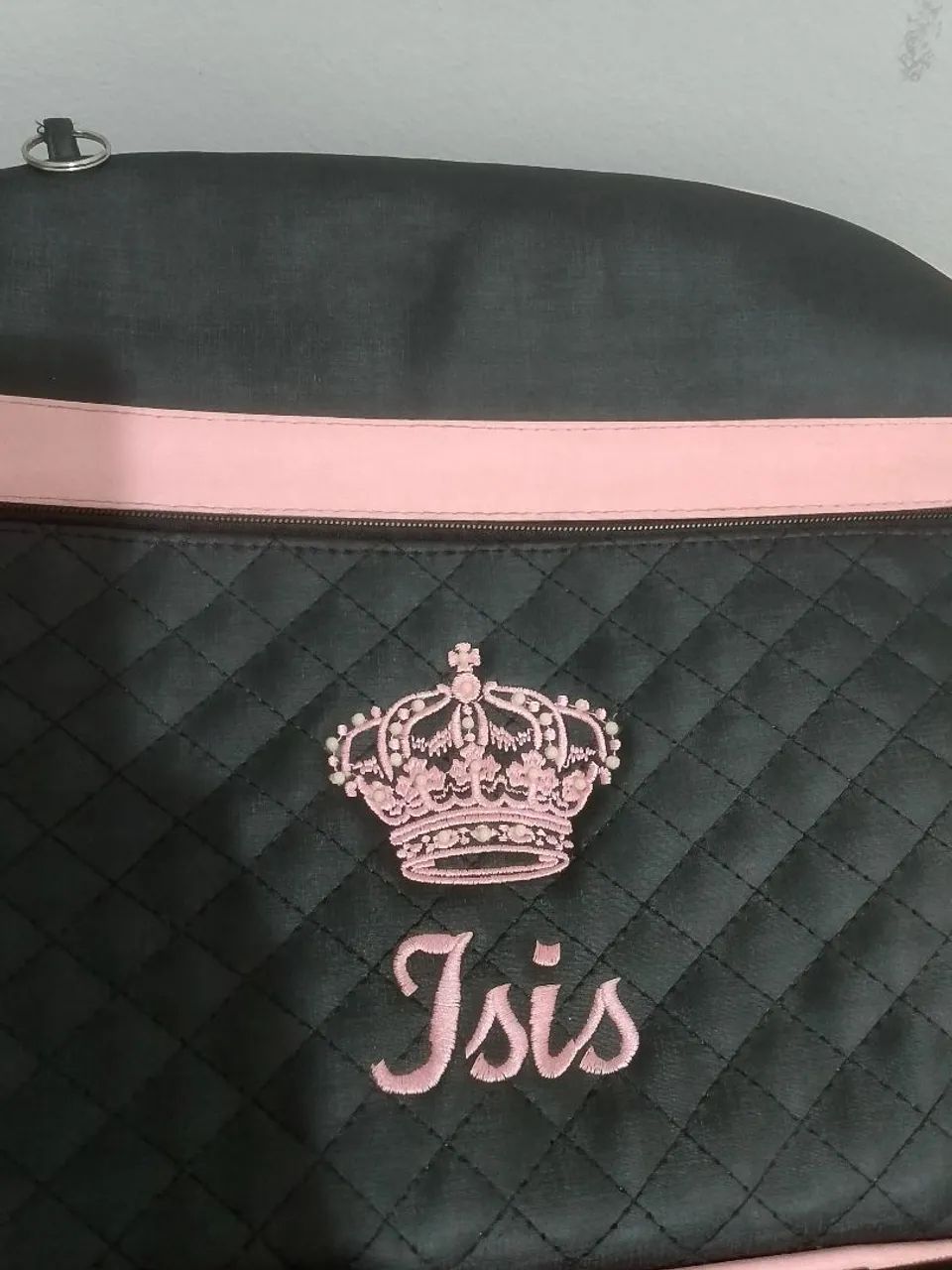 Mala maternidade nome Isis  - Foto 2