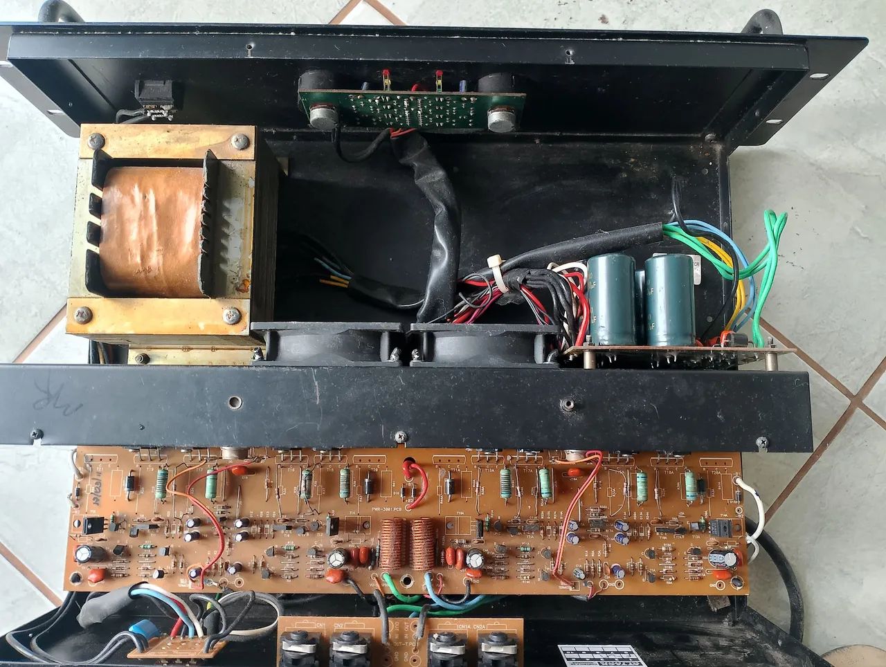 Vendo potência Mk3600 - Foto 3