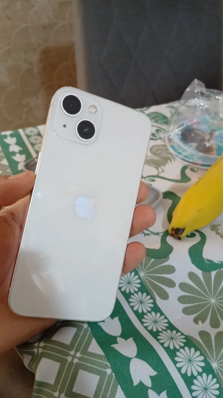 iPhone 13 128gb bateria 76% todo original - Celulares e