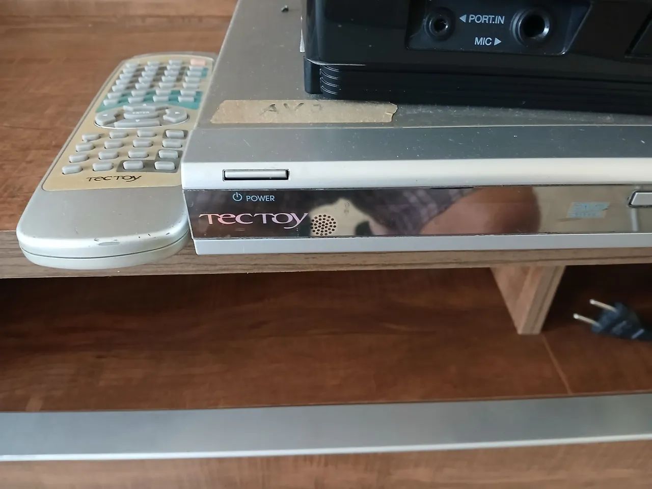 DVD Tectoy karaokê + 50 DVD de filmes