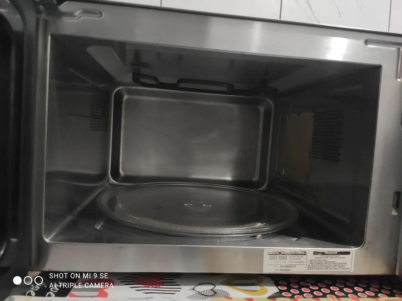 Microondas com defeito  - Foto 4