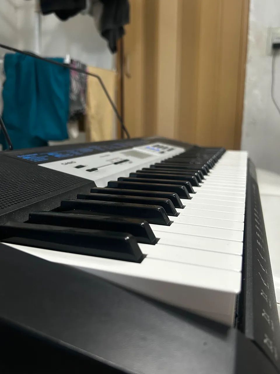 Teclado Casio CTK 1550 em perfeito estado.