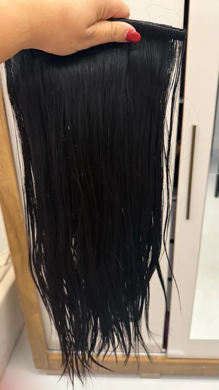 Cabelo em fitas 165 gramas bem conservado  - Foto 2