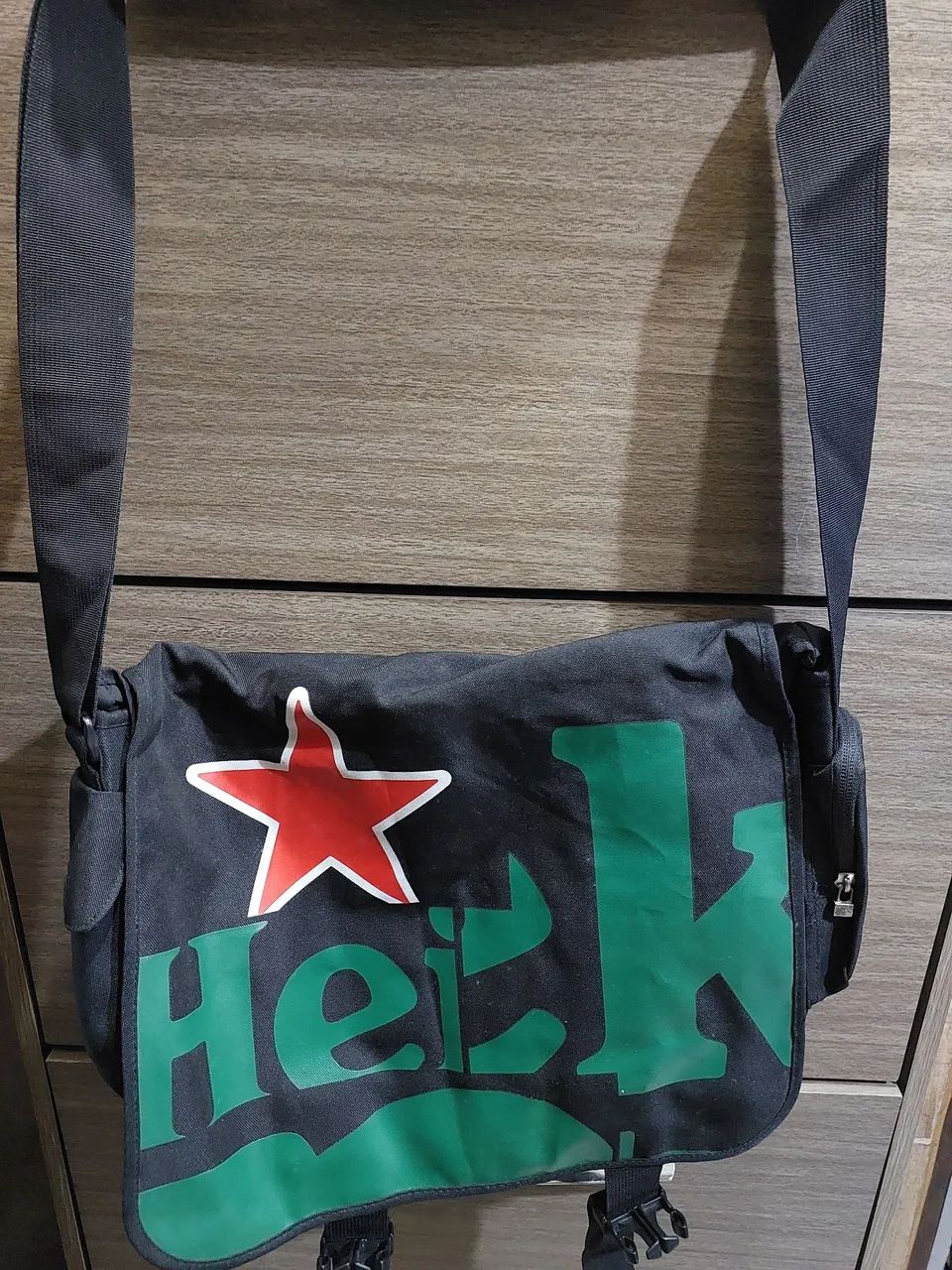 Bolsa de ombro da Heineken.  - Foto 2