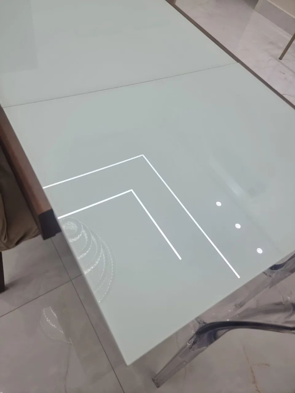 Mesa de jantar 6 lugares 1,86x80 com extensor aberto  - Foto 4
