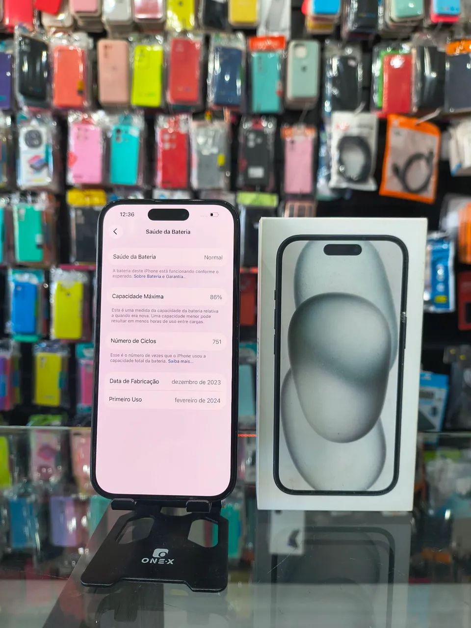 iPhone 15 128GB Black  - Foto 2