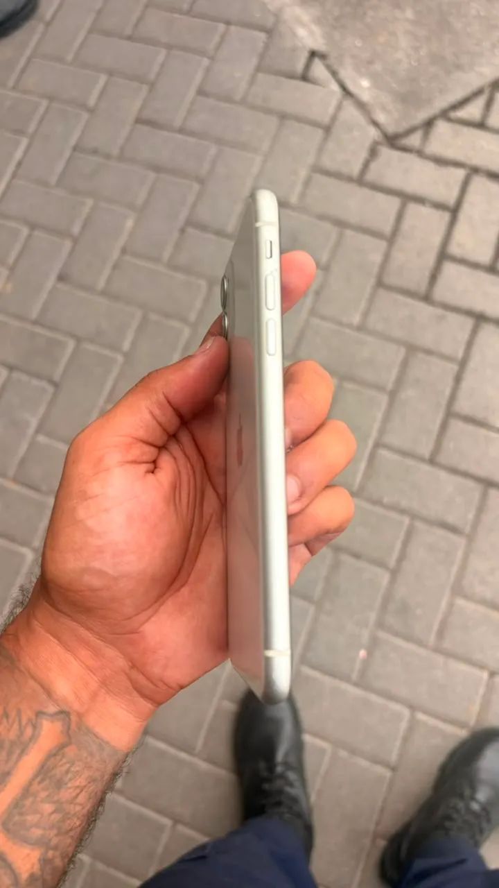 iPhone 11 128GB - Foto 4