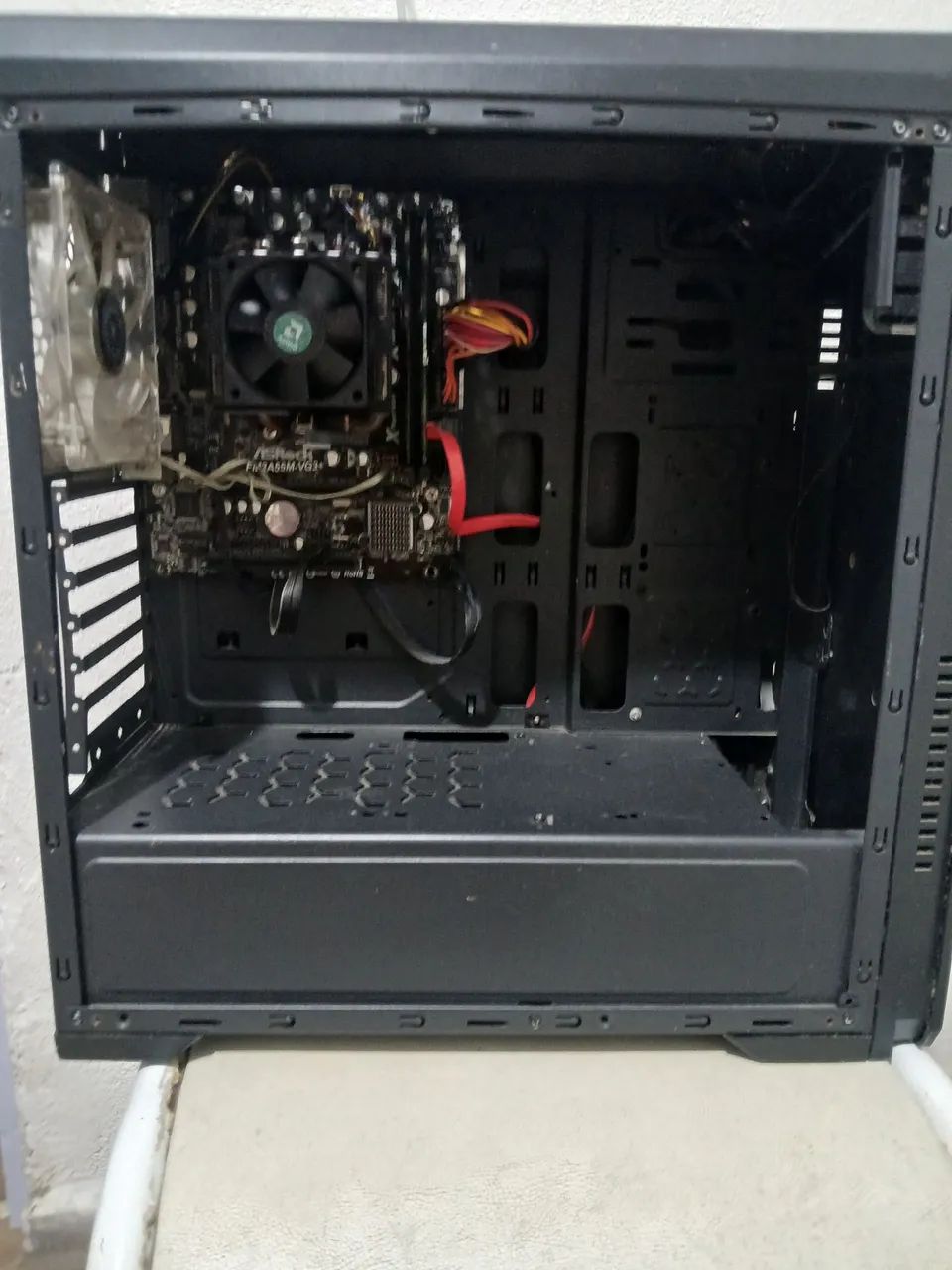 Gabinete sem placa de video 
