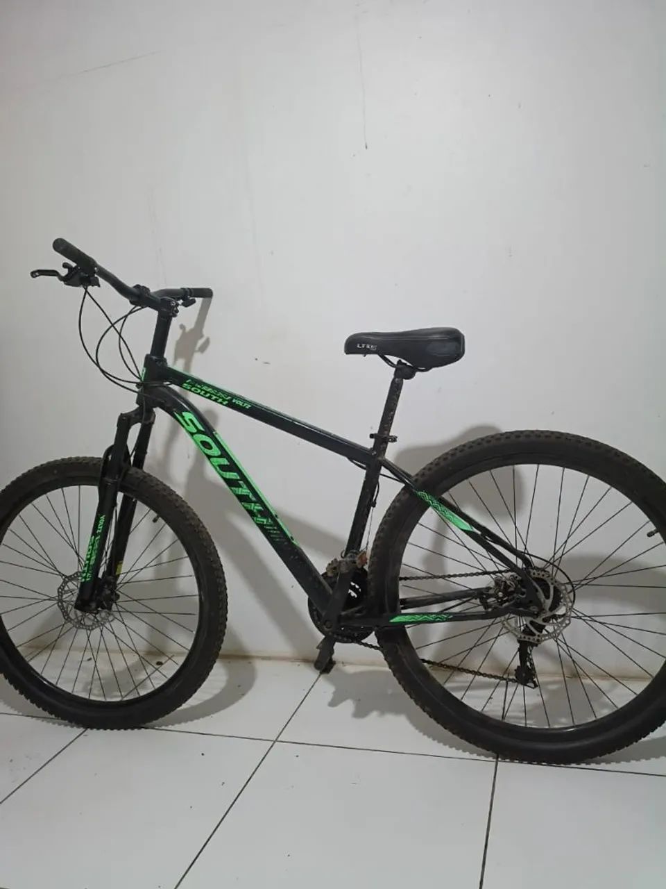 Vende se bicicleta 