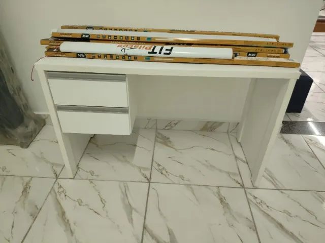 Mesa branca MDF