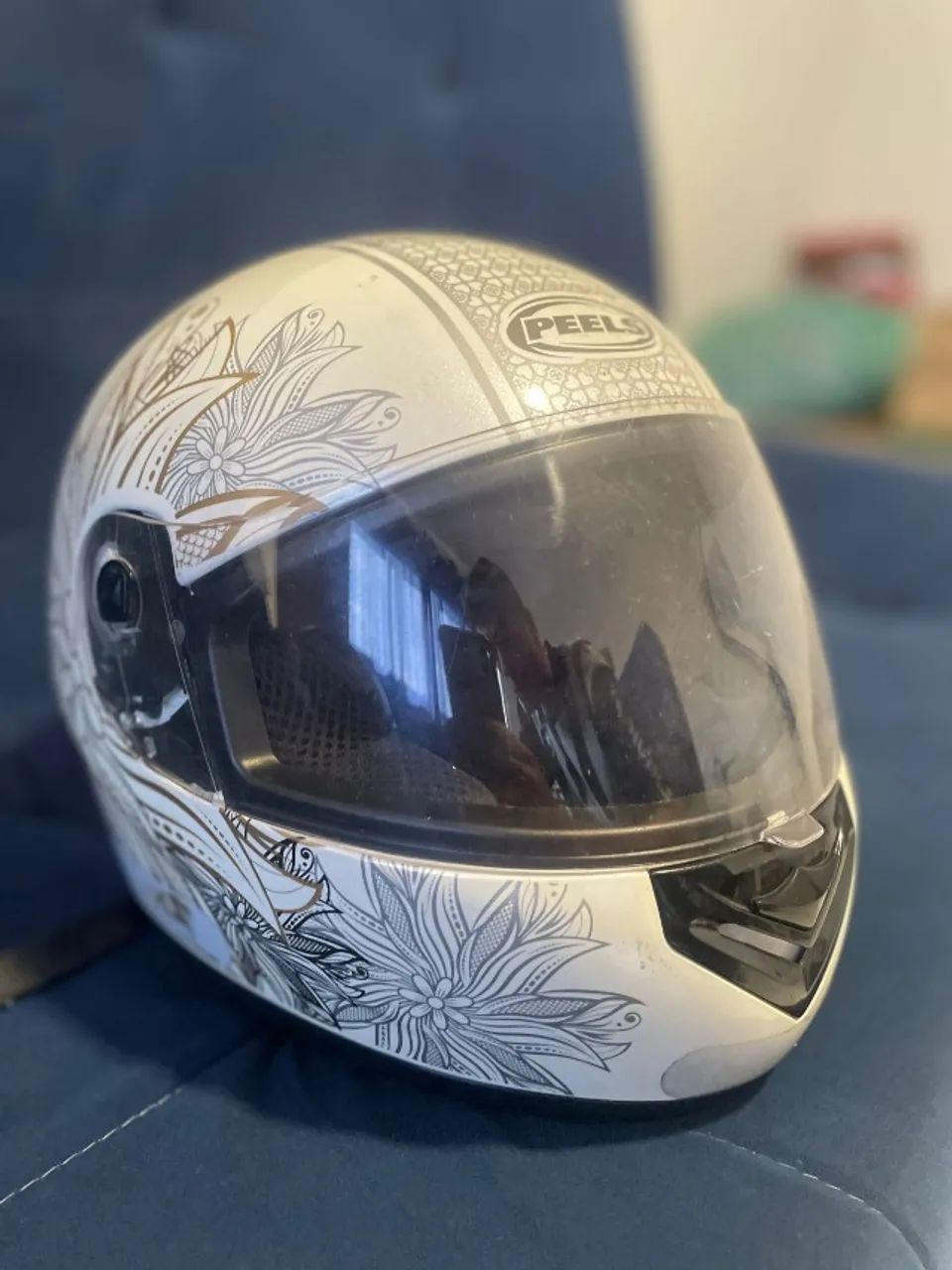 Capacete de moto Peels