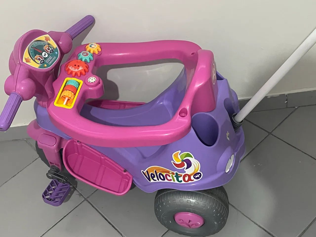 Vendo triciclo infantil  - Foto 3