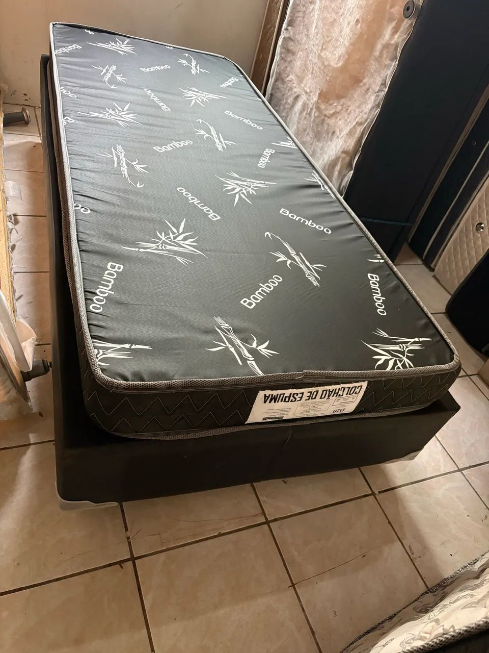 Cama solteiro 