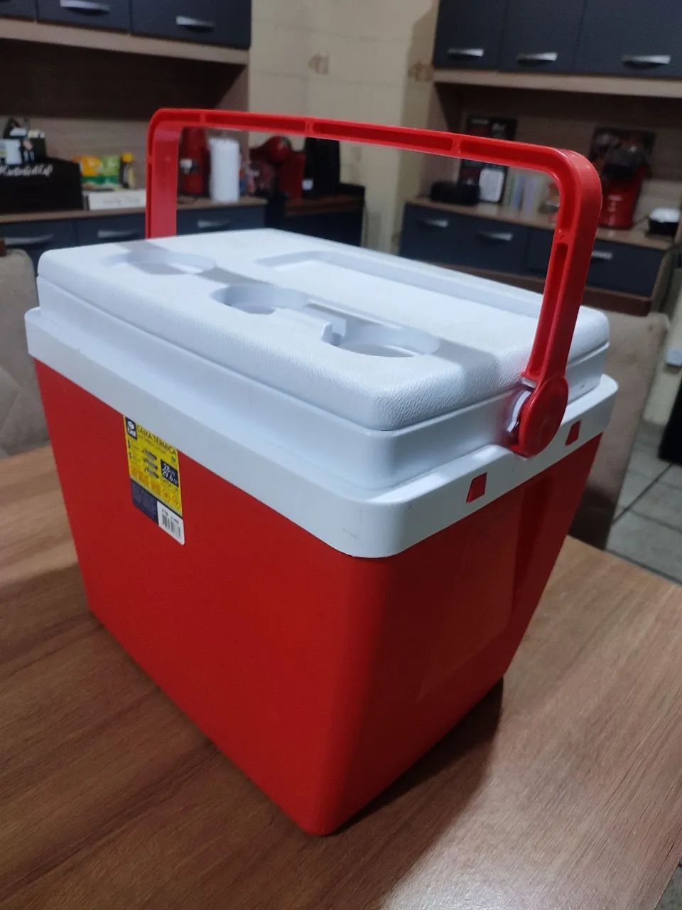 Caixa térmica Bel 28 litros cooler  - Foto 2