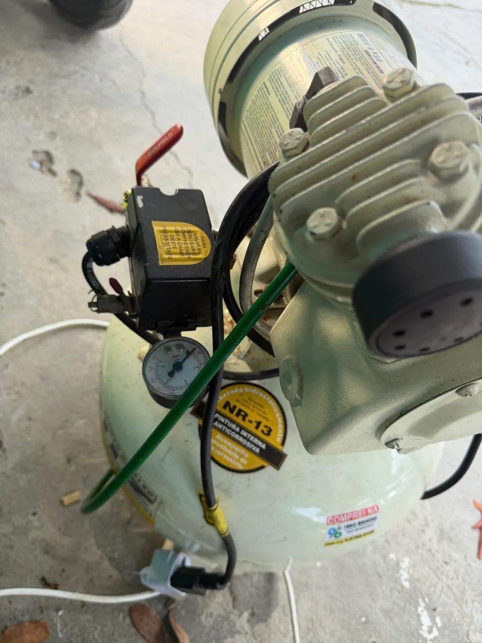 Compressor Odontológico Revisado - Funcionando Perfeitamente - Foto 3