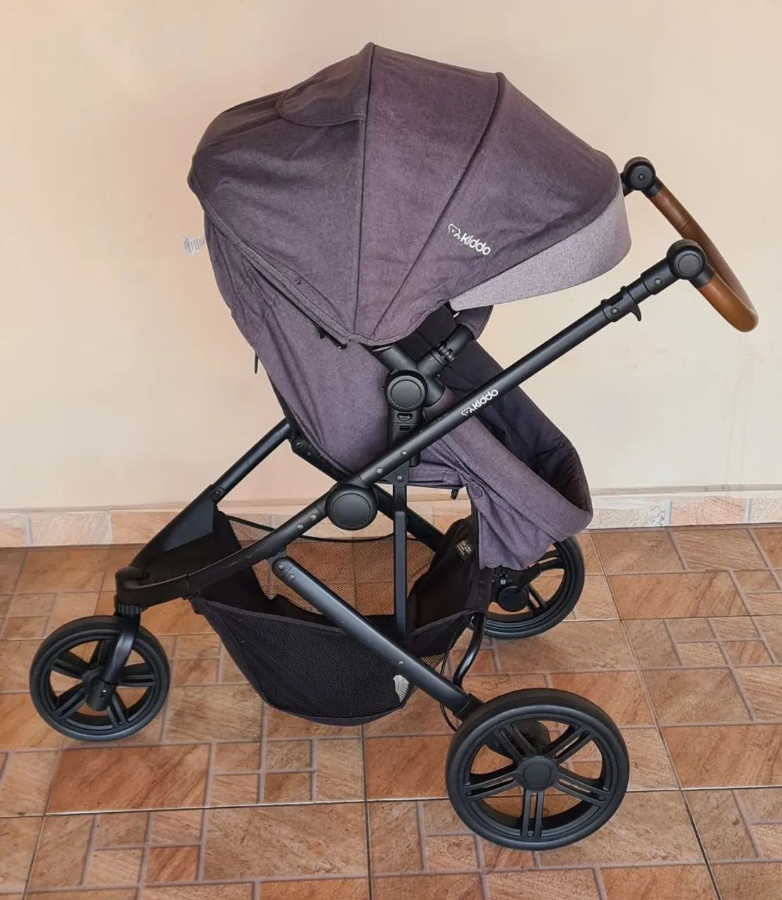 Carrinho de bebê Kiddo Trek + bebê conforto Kiddo - Foto 3