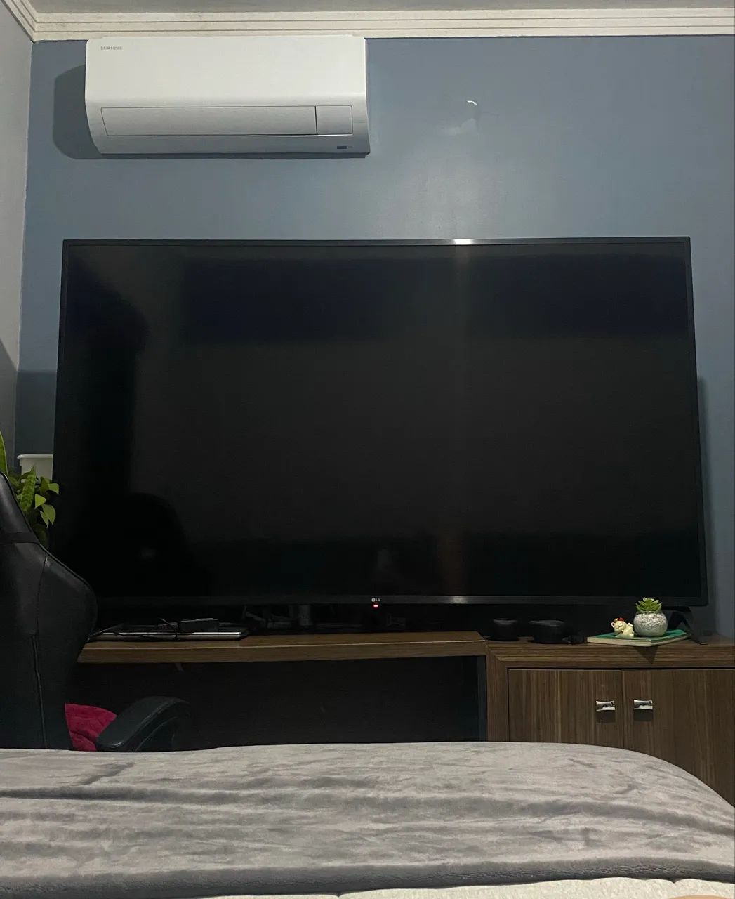 TV 70 Polegadas 4K impecável - Foto 3