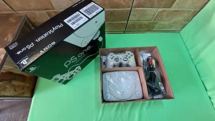 Videogame PSOne Completo na caixa - Foto 3